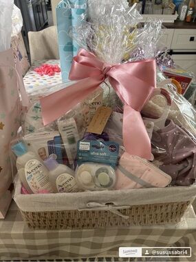 Baby Gift Set - Pink Baby Bath & Body Care